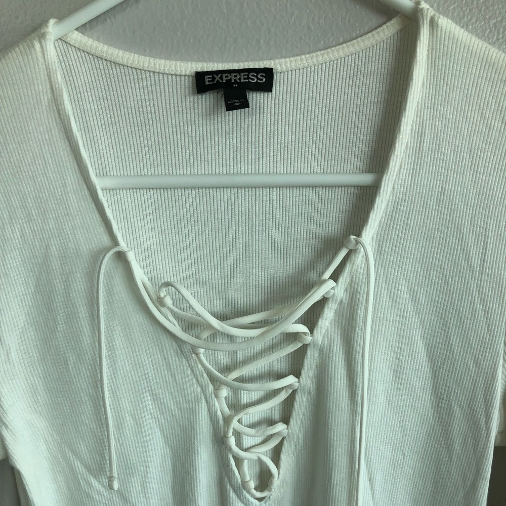 Express Ribbed Lace-up Tee - Picture 3 of 5